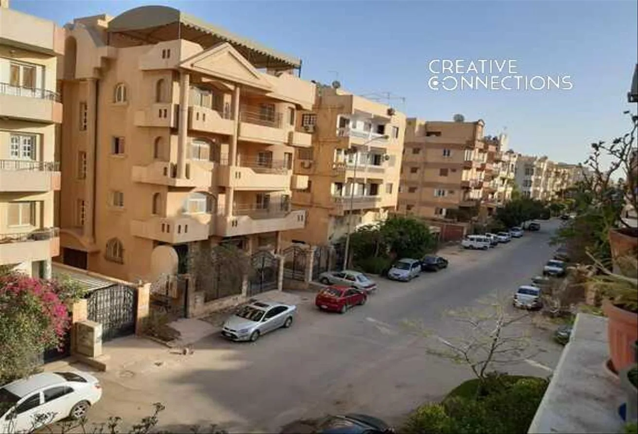 Sale in First Neighbourhood: For sale, a luxury villa in the eighth district, f
