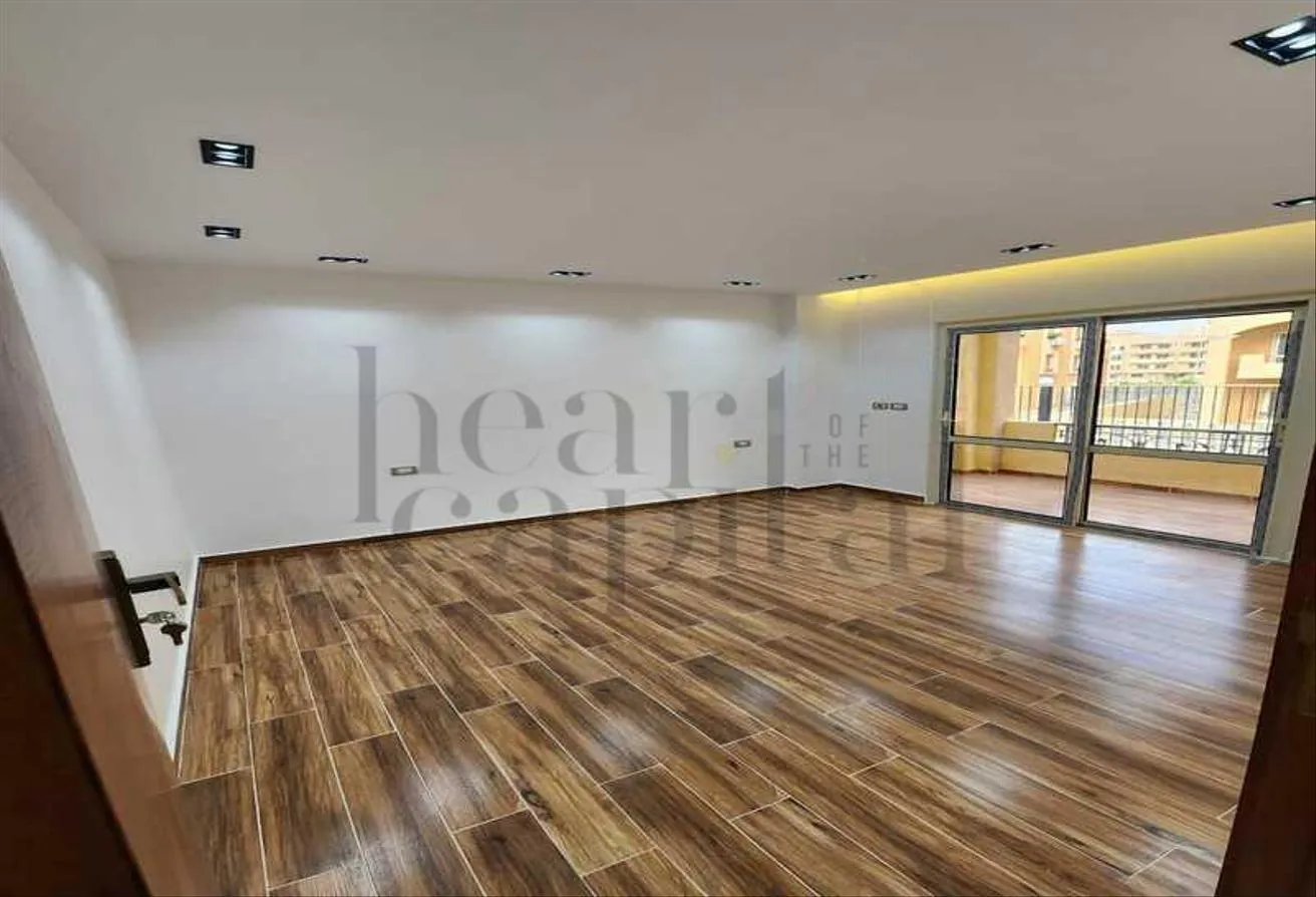 Sale in Al Khamayel city: Fully Finished Apartment with 141 sqm