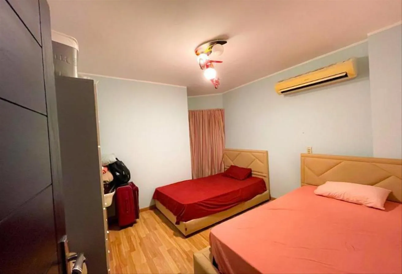 Gallery Image 10