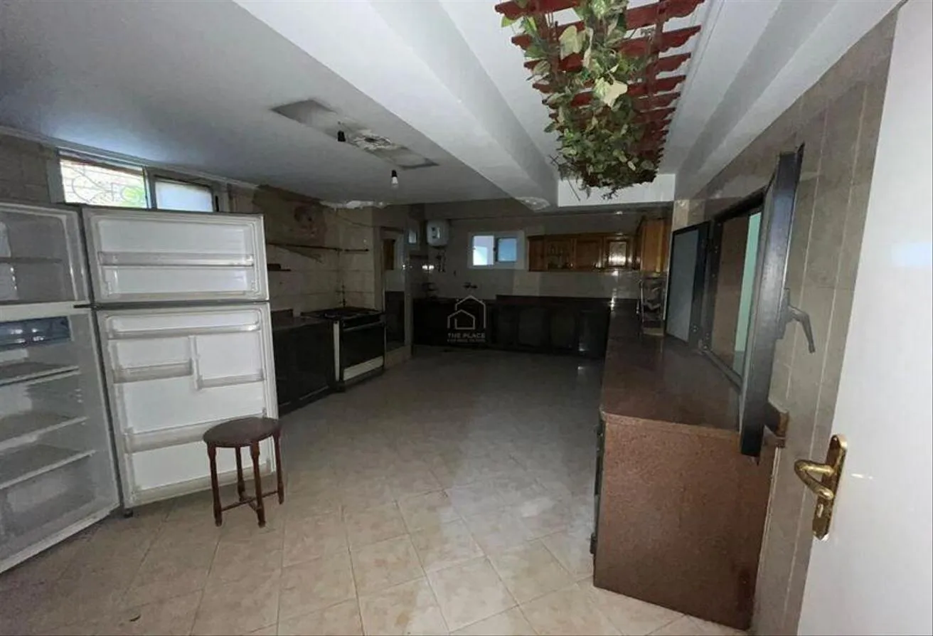 Gallery Image 14