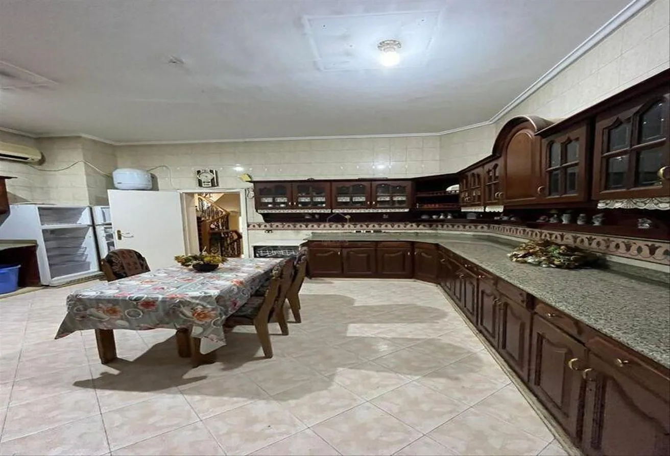 Gallery Image 16