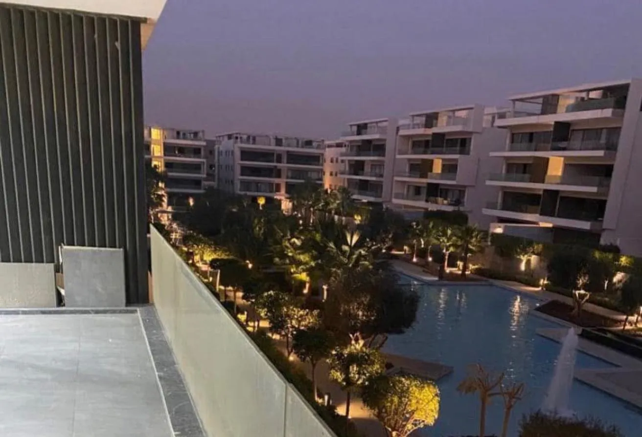 Rent in Lake View: Compound with lake view for rent in New Cairo