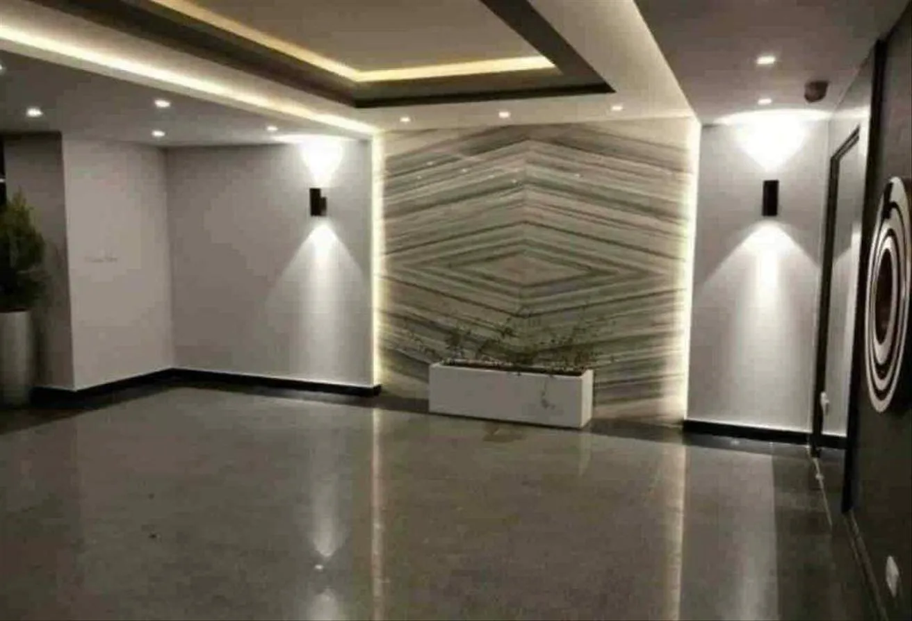 Gallery Image 9