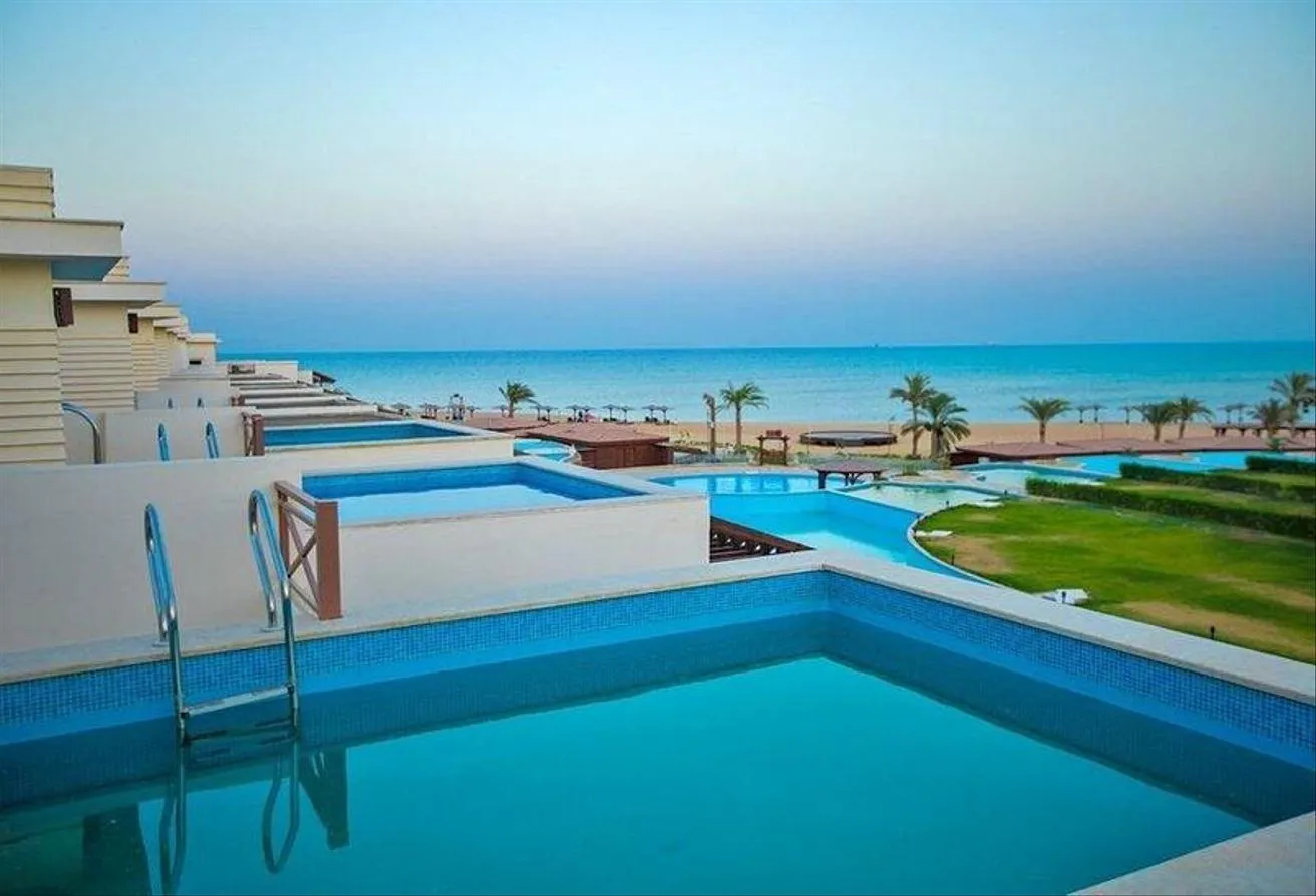 Sale in Blue Blue: Own Villa Standalone finished ,DP 5M in Blue Blue
