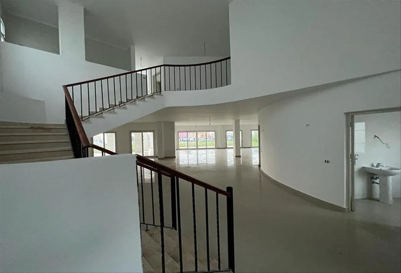 Gallery Image 12