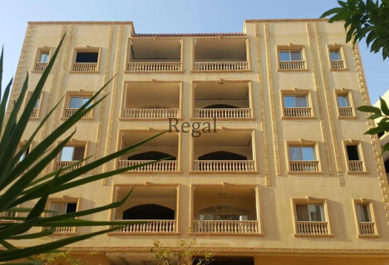 Sale in Al Andalus Family: للبيع شقق في كومباوند درع مصر - الأندلس
