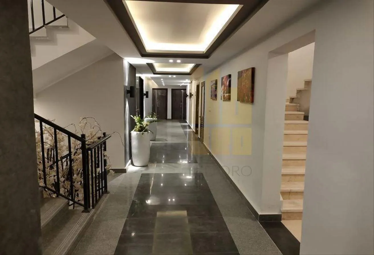 Gallery Image 10