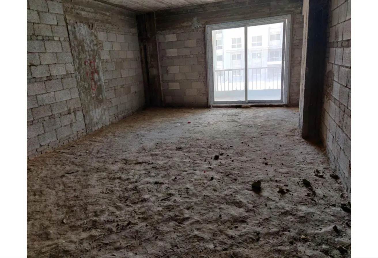 Sale in Hyde Park: Apartment for Sale in Hyde Park with Good Price