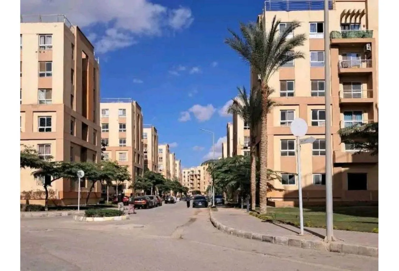 Rent in Degla Gardens: شقة روف للإيجار أول سكن في كمبوند دجلة جاردنز، حدا