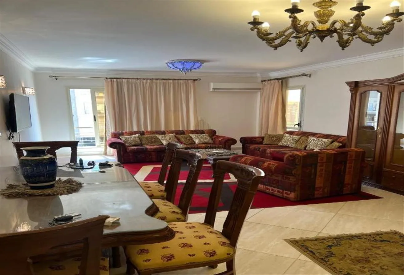 Rent in El Koronfel: In front of Garden, Next to Jayed Compound