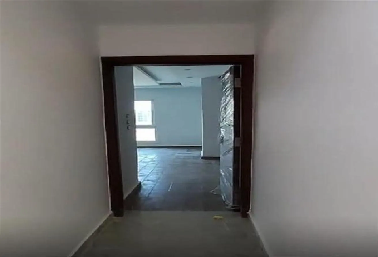 Gallery Image 16