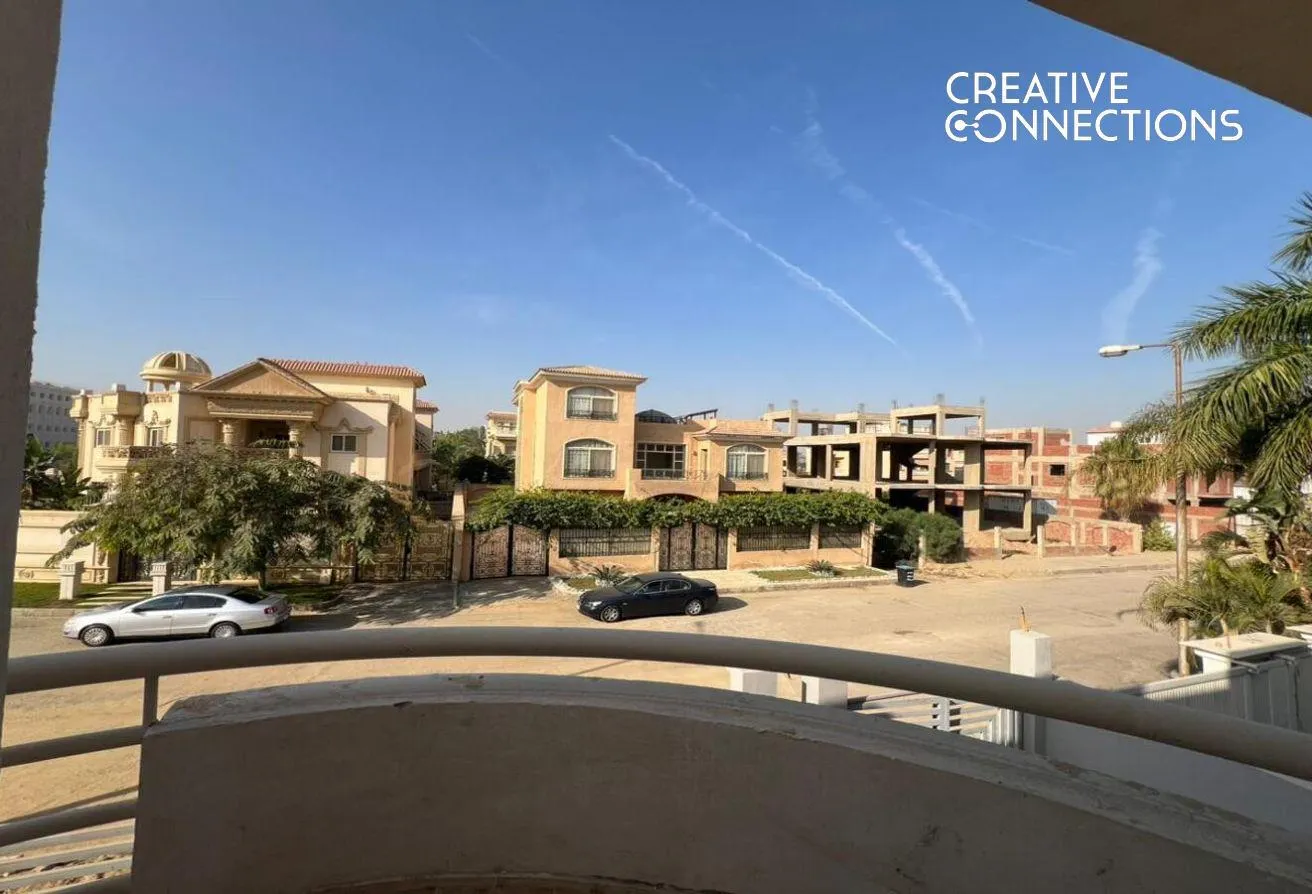 Sale in El Shorouk Compounds: For sale 2 twin houses in Dahyet Al Nakheel Compou