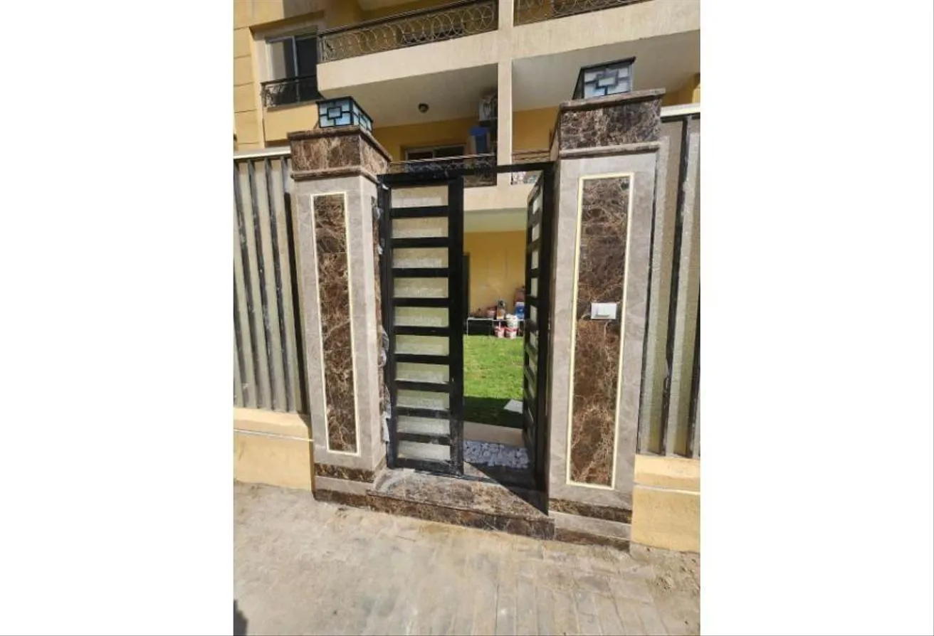 Sale in Al Khamayel city: Apartment For sale  Ground Floor (163m  +126m gar)
