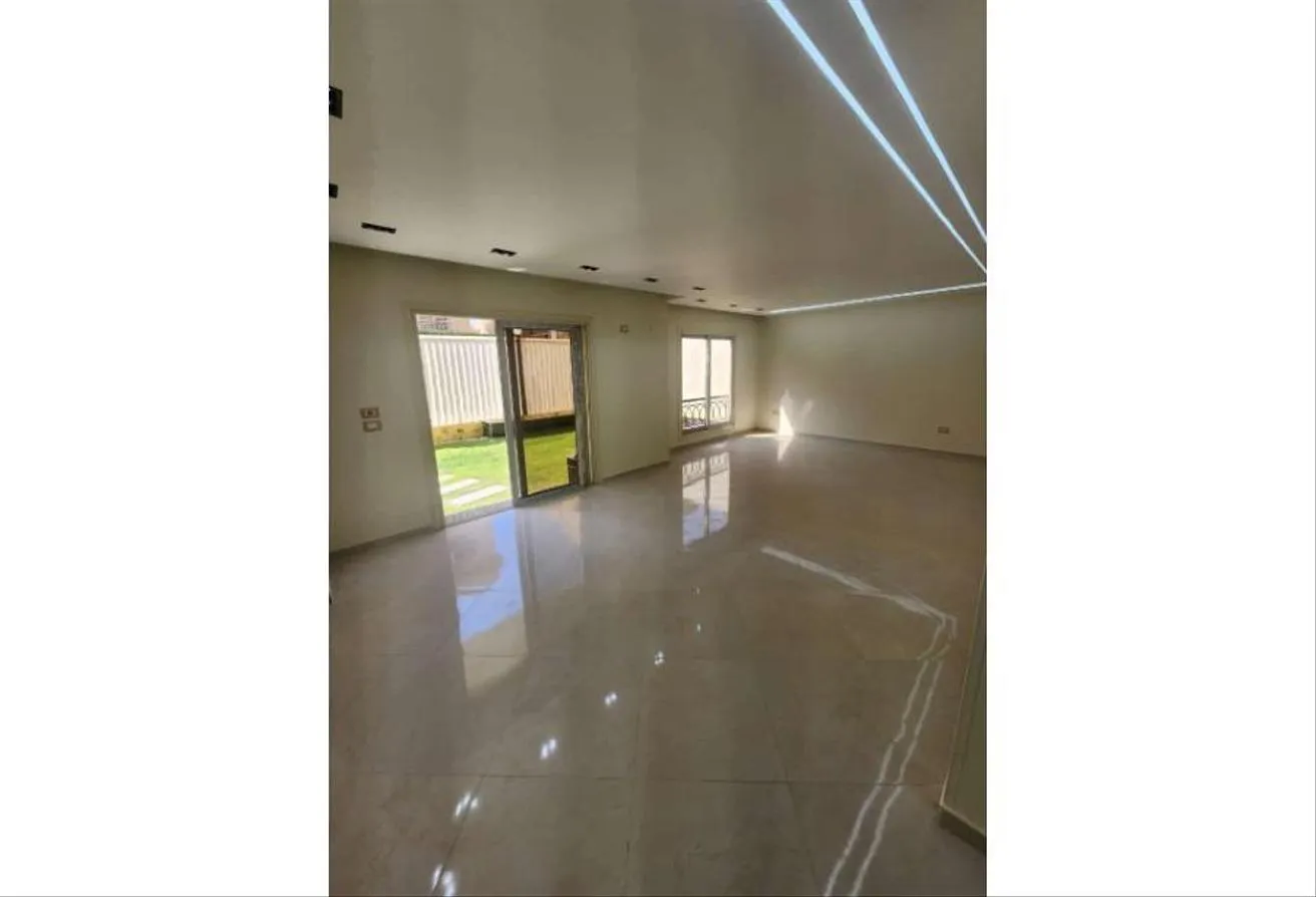 Gallery Image 16