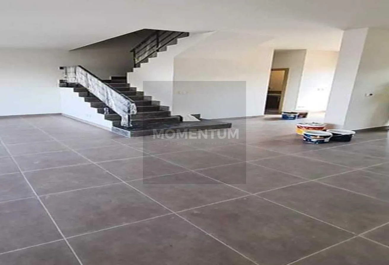 Sale in Al Burouj Compound: townhouse 162 m prime location #Finished