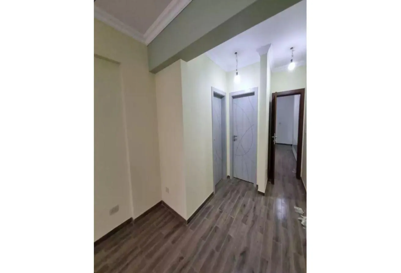 Rent in Mountain View Hyde Park: I villa 230m with 90m garden in Mountain View