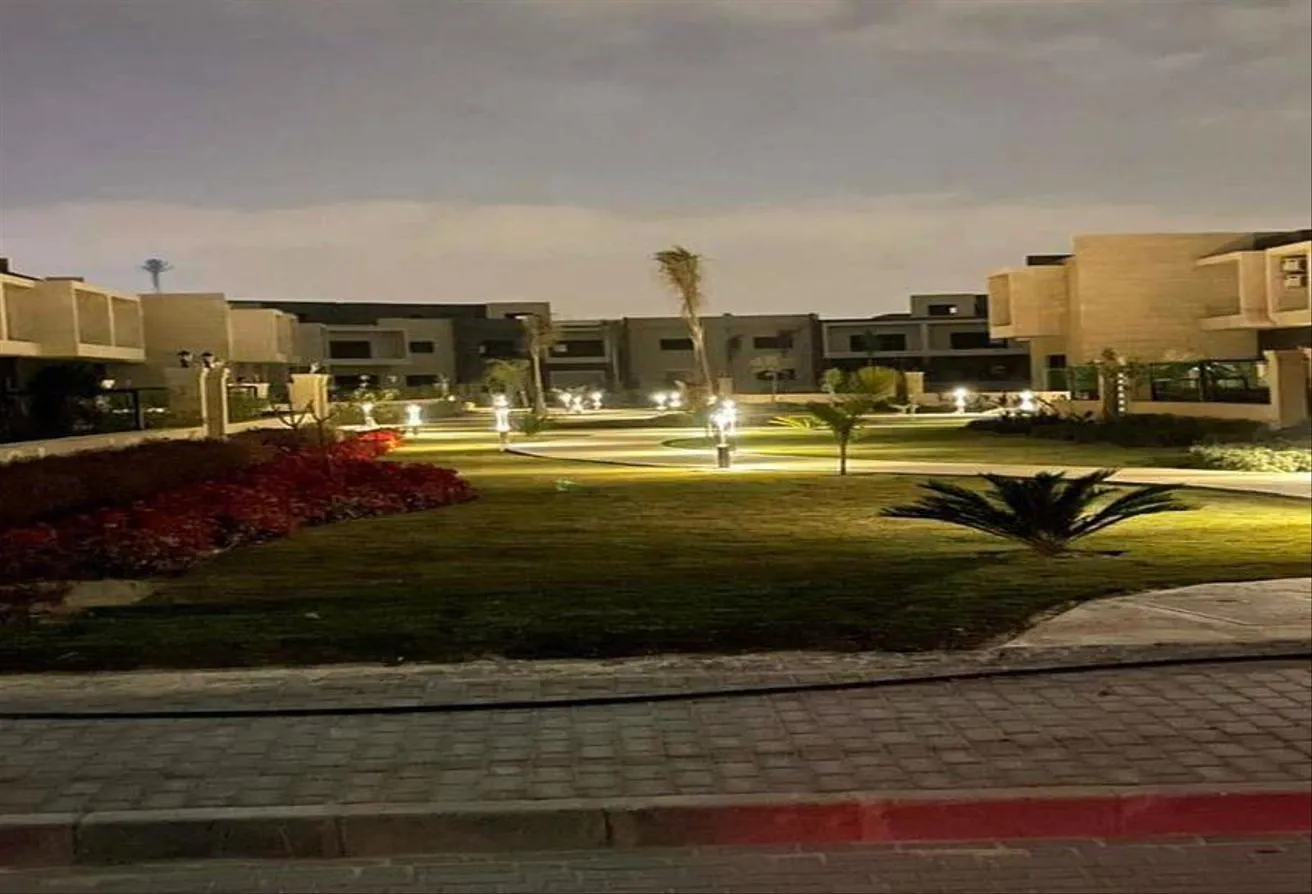 Sale in Joya: Ready to move Apartment near Mall of Arabia