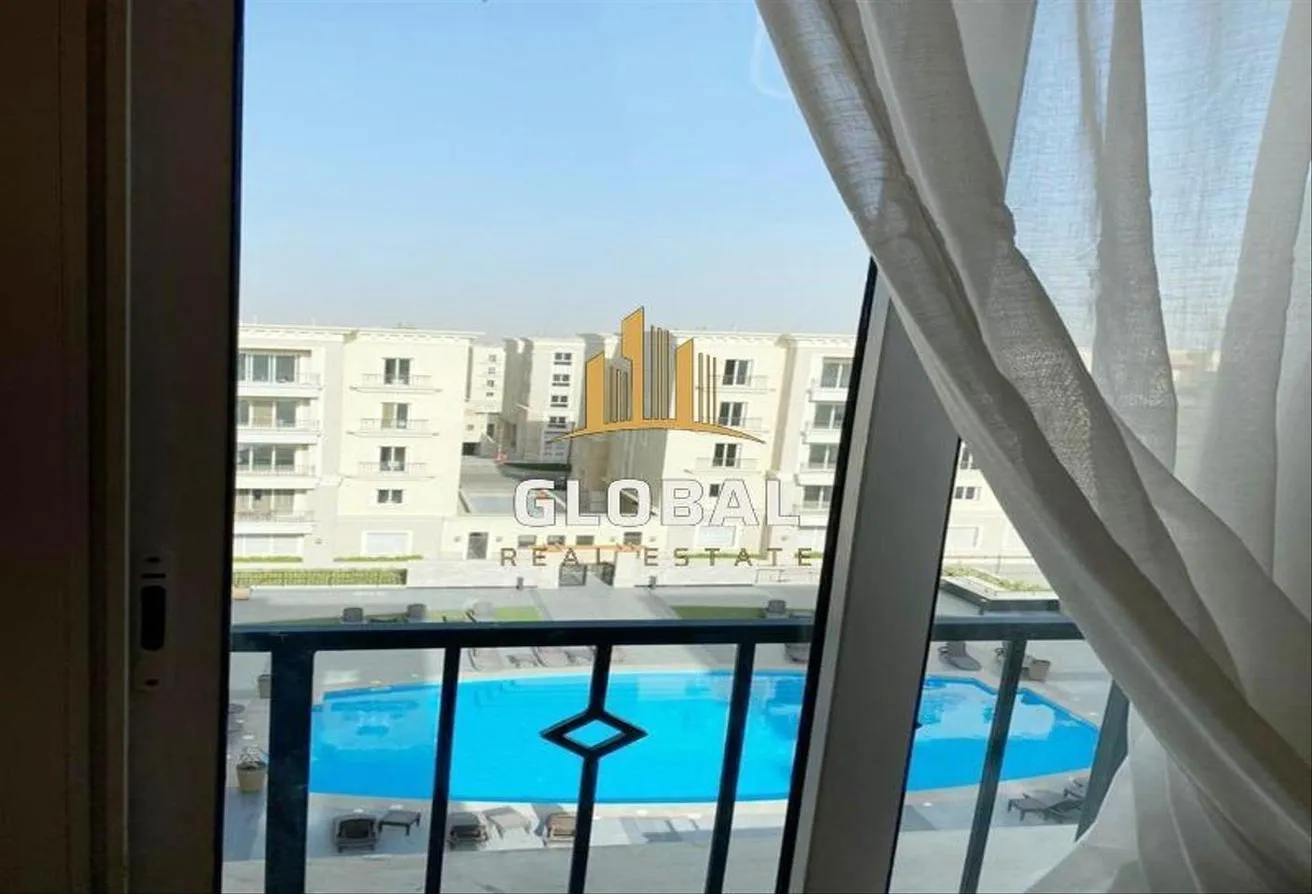 Rent in Mivida: Fully Furnished Apartment 2 masters with View pool