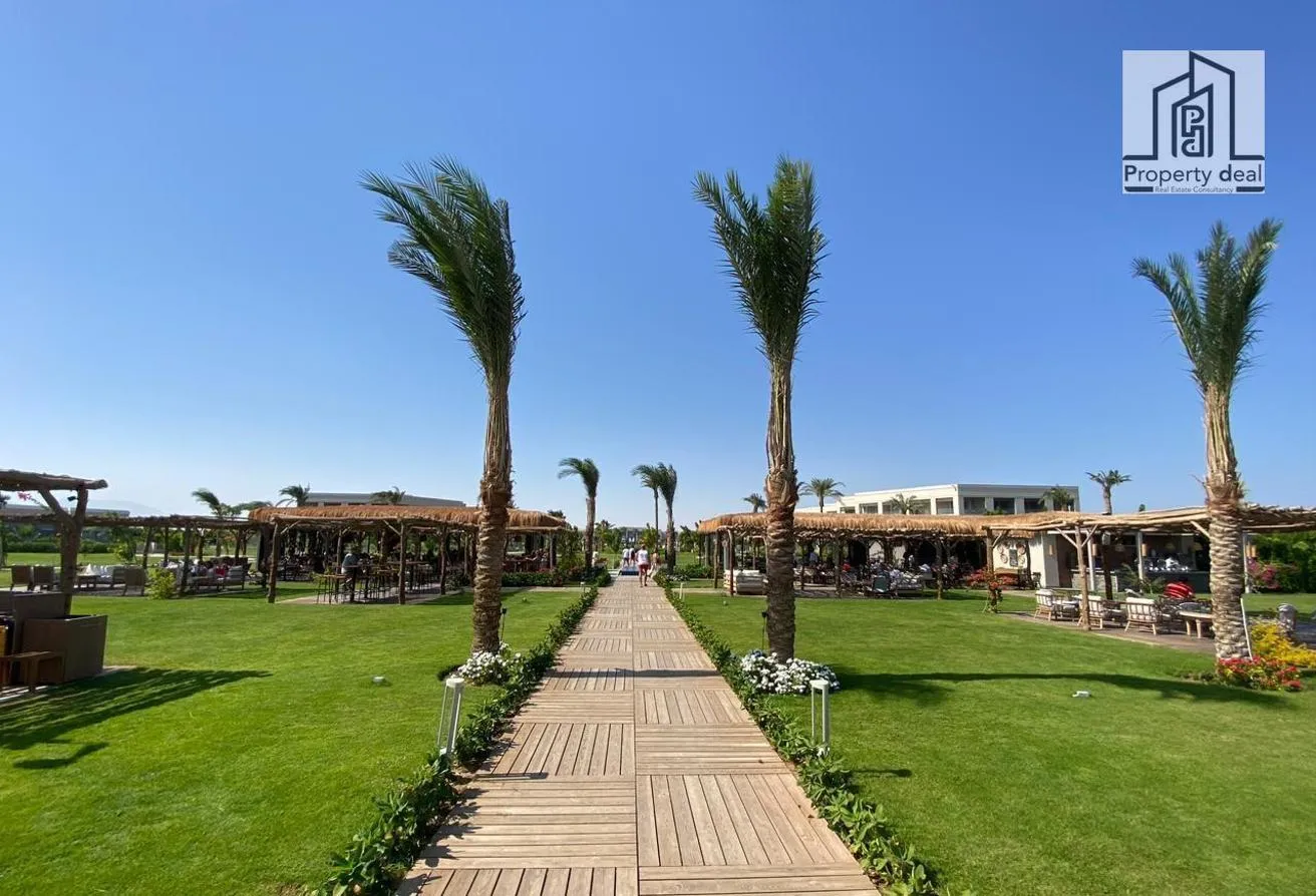 Sale in Ras Soma: Finished 173m Apt, prime location, Lowest Dp 10%