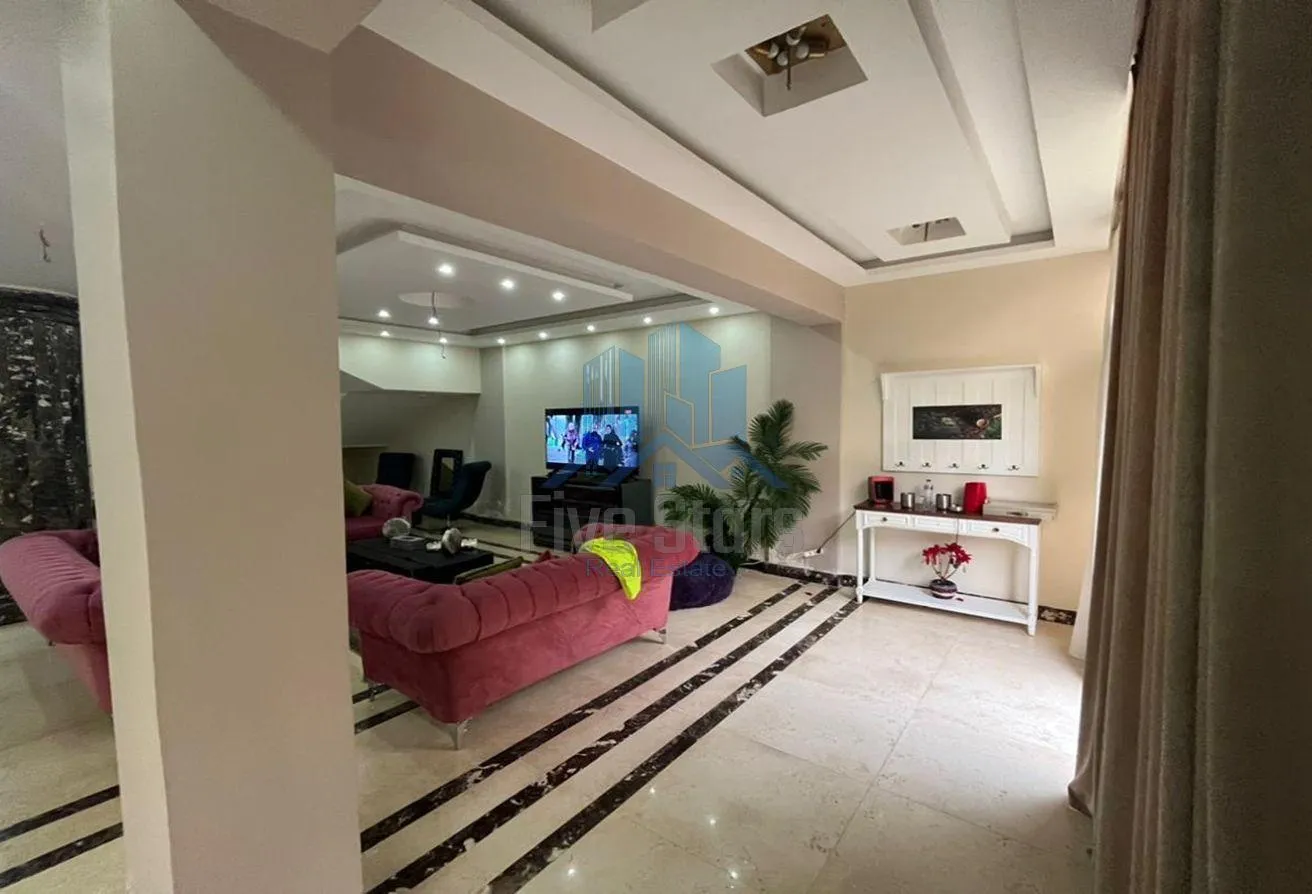 Gallery Image 11
