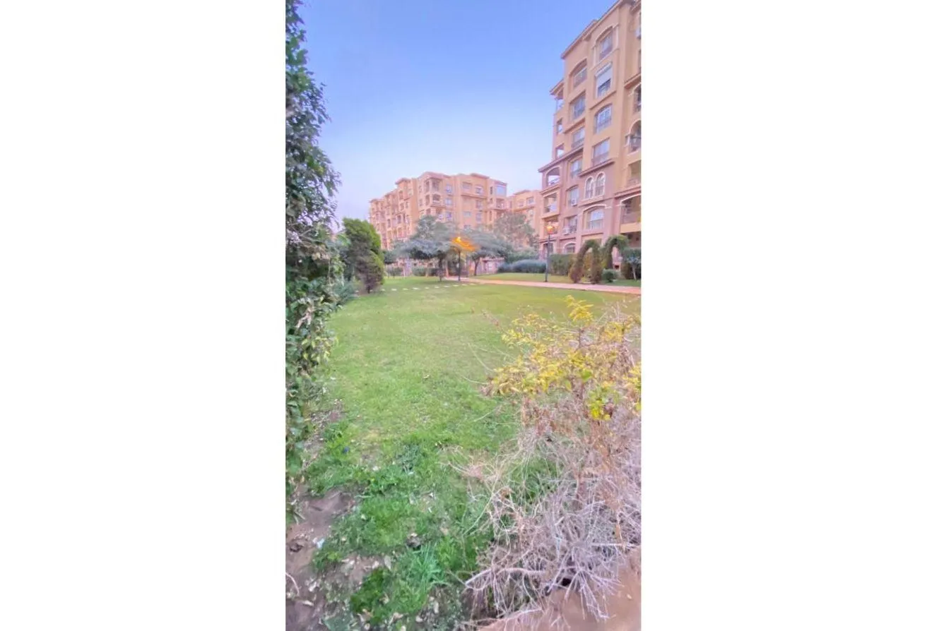 البيع في مدينتي: فيلا مسطحه للبيع كاش فى مدينتى B1 فيو جاردن 298م 