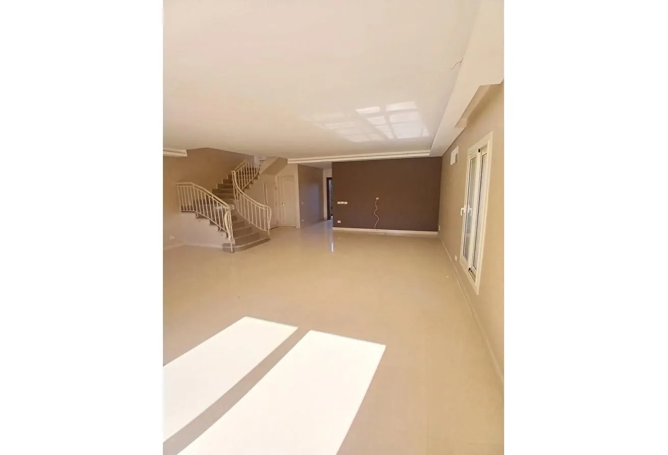 Sale in Al  Rabwa: First row golf -  prime location