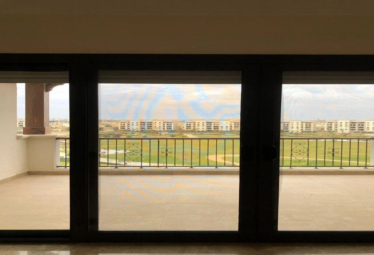 Rent in Mivida: Apartment for rent in Mivida Compound Kitchen&amp;AC