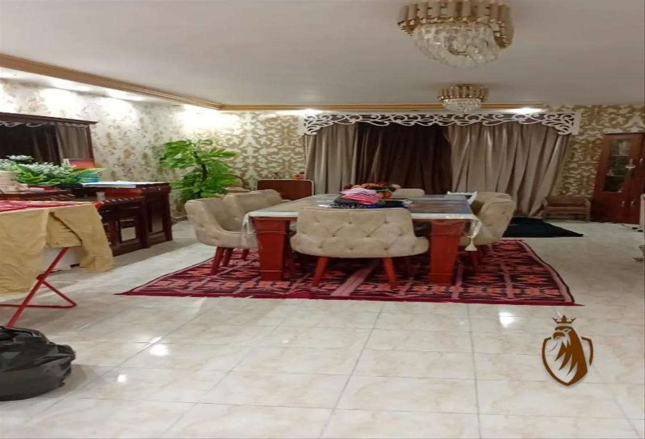البيع في شارع طلعت مصطفي: للبيع شقه ٢٣٤ م بالرحاب فيو وايد جاردن 