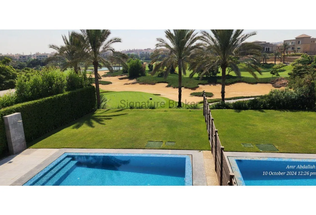 للايجار في قطامية ديونز: للايجار بالقطامية ديونز فيلا مفروشه على الجولف 