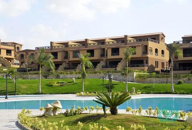 Sale in Pyramids Walk: prime location below market price fantastic view