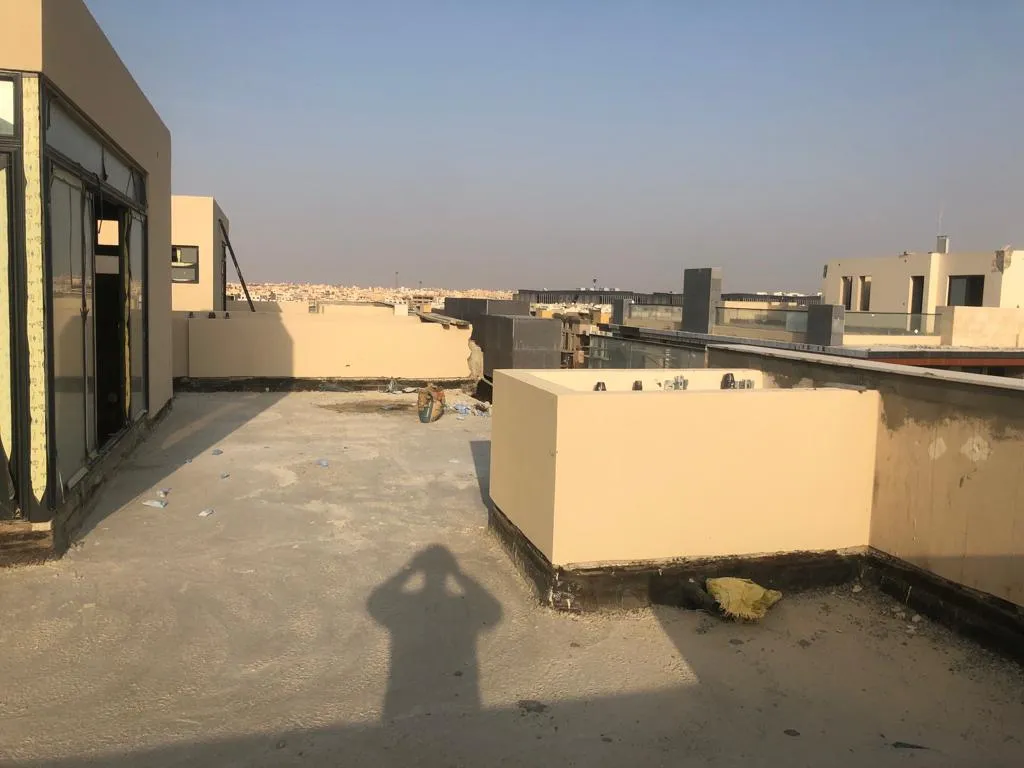 Penthouse with roof  for resale in Azad - New Cairo