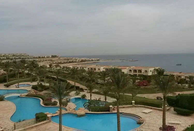 شاليه  للبيع في لافيستا باي ايست الساحل الشمالى بموقع متميز