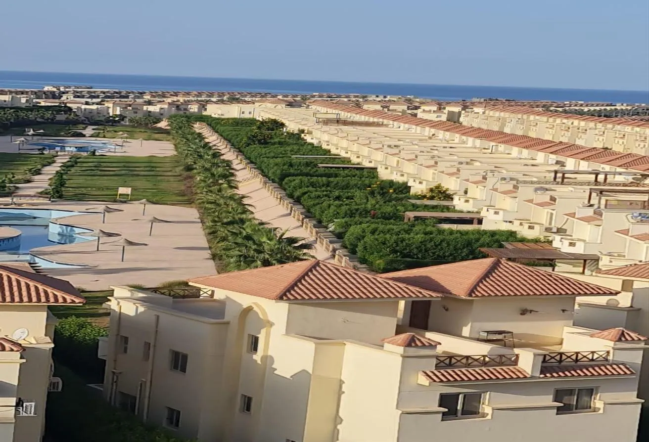Sale in Stella Sidi Abdel Rahman: Finished and furnished chalet in the most distinguished locations 