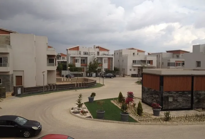 Townhouses for sale in Zayed Dunes, Sheikh Zayed compounds