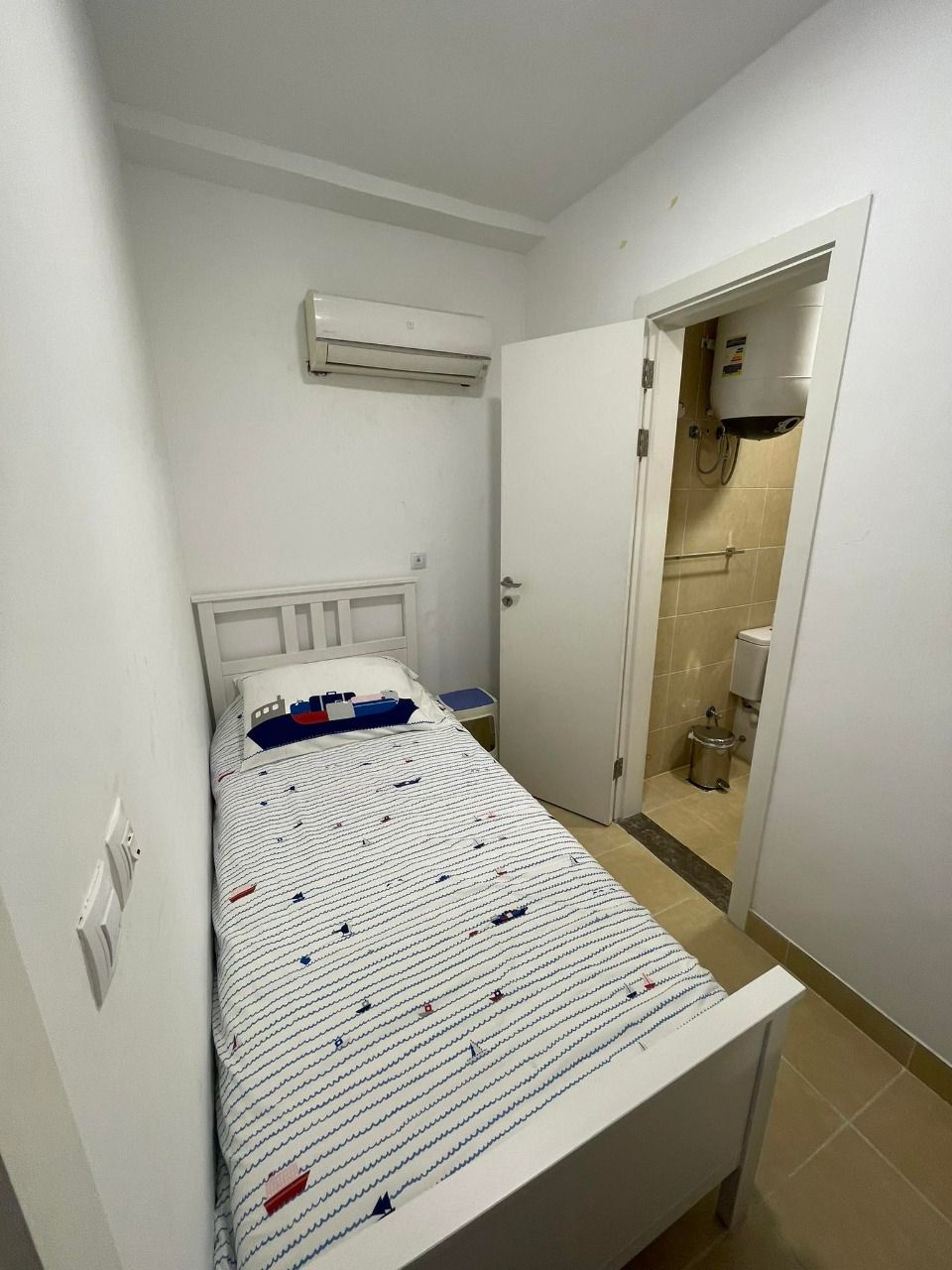 Gallery Image 14