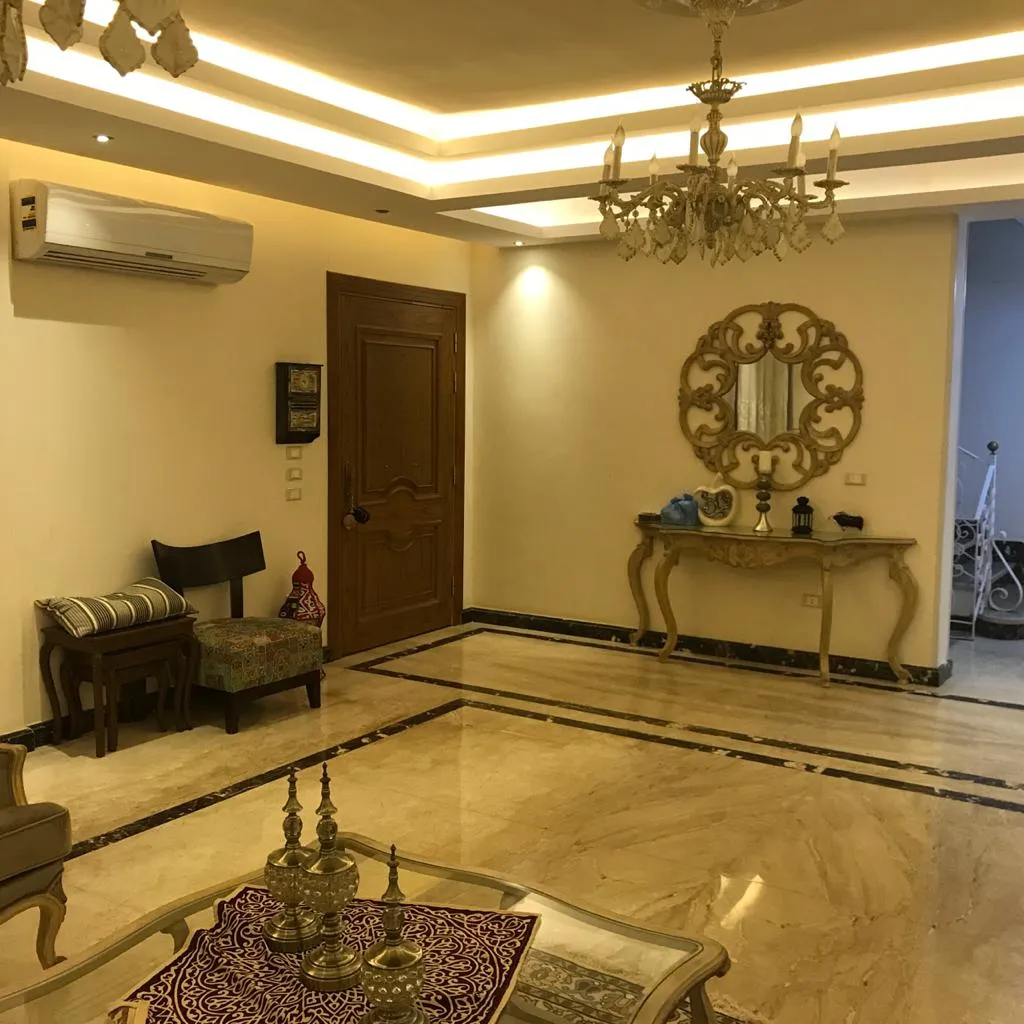Rent in One Piece: Fully Finished Office 200m Direct on North 90st