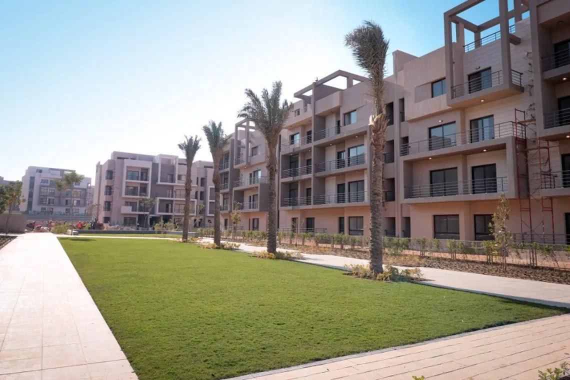 Apartment Fully Finished - Ready to Move for Resale in Fifth Square