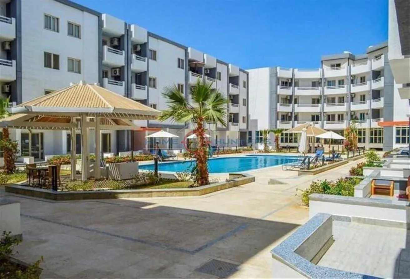 Sale in Intercontinental District: A Furnished Apartment For Sale In Sky El Gandol