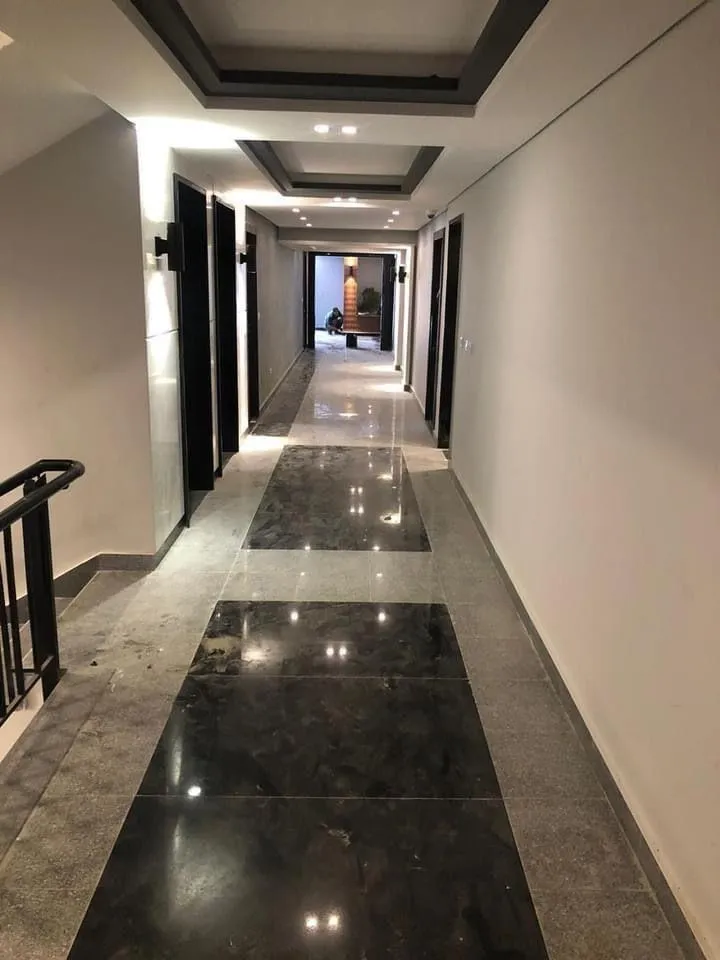 Gallery Image 11