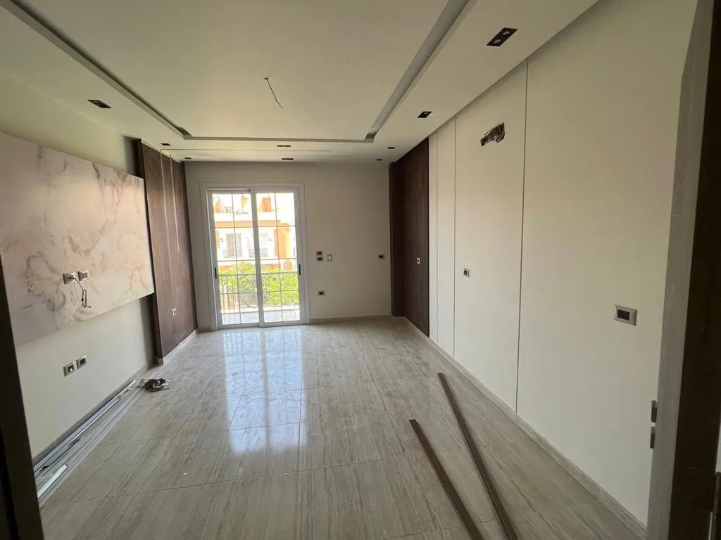 Rent prices in Layan Residence
