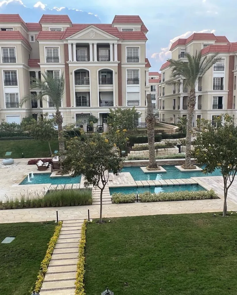 Semi finished apartment 288m for sale in Regents Park New Cairo