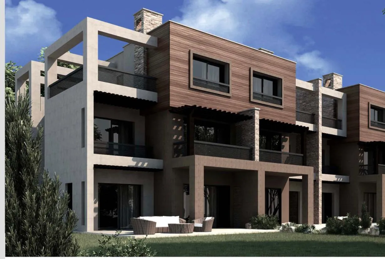 Townhouses for sale in New Giza, Cairo Alexandria Desert Road compounds