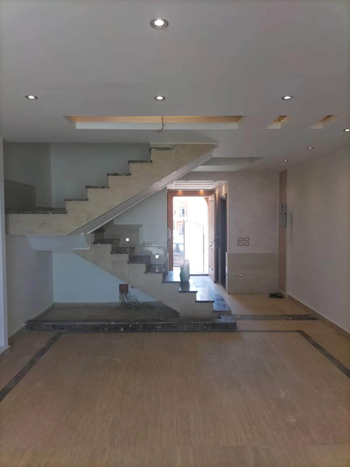 Townhouse fully finished for Resale in 6 October, Porto October