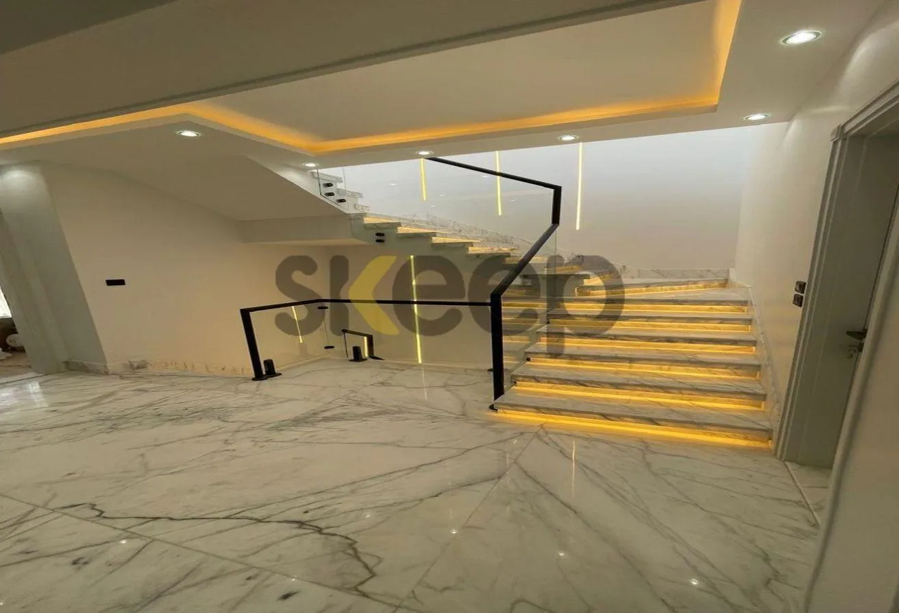 Sale in Villette: Townhouse luxurious finishing for sale in villette