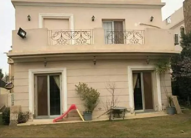 Rent in Royal Maxim: فيلا للايجار في كمبوند مكسيم