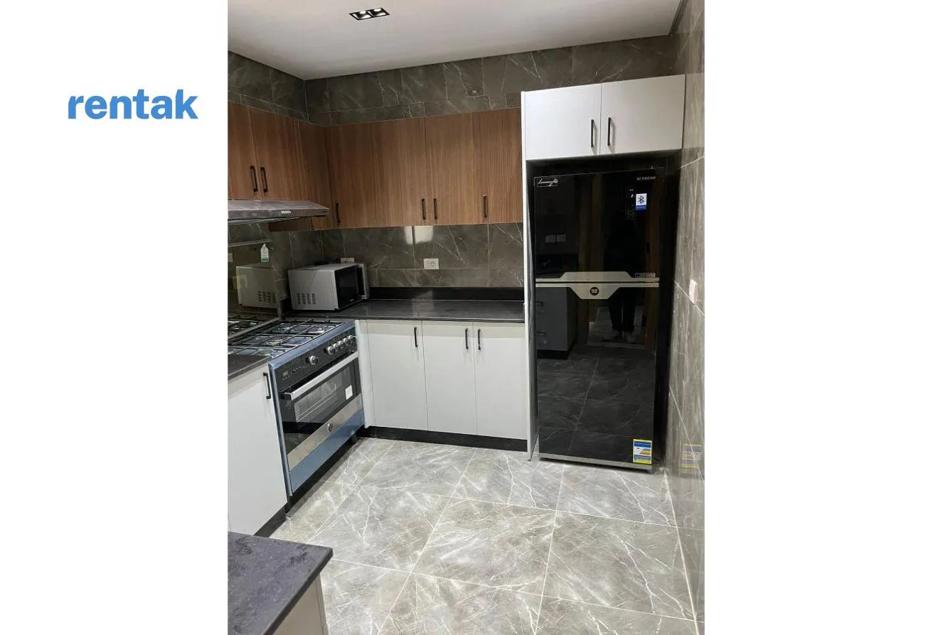 Rent in The Courtyard: Apartment | Courtyard Sodic | Kitchen And Ac's