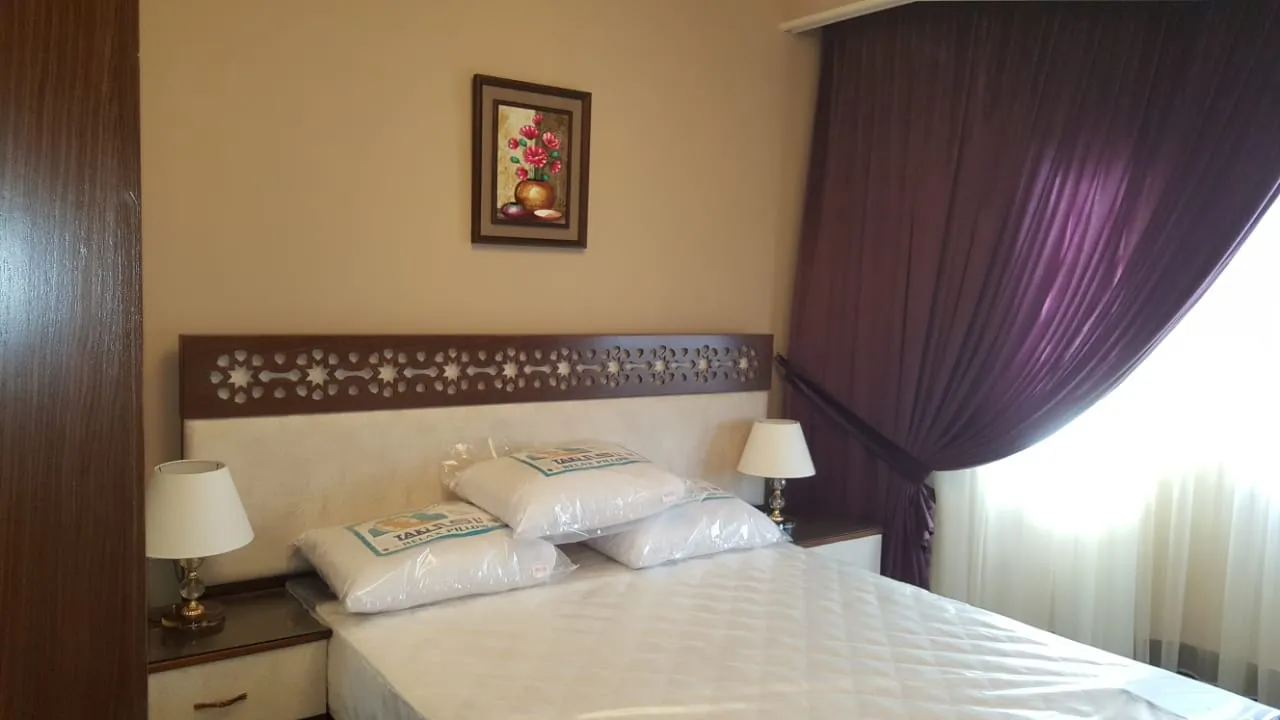 Gallery Image 15