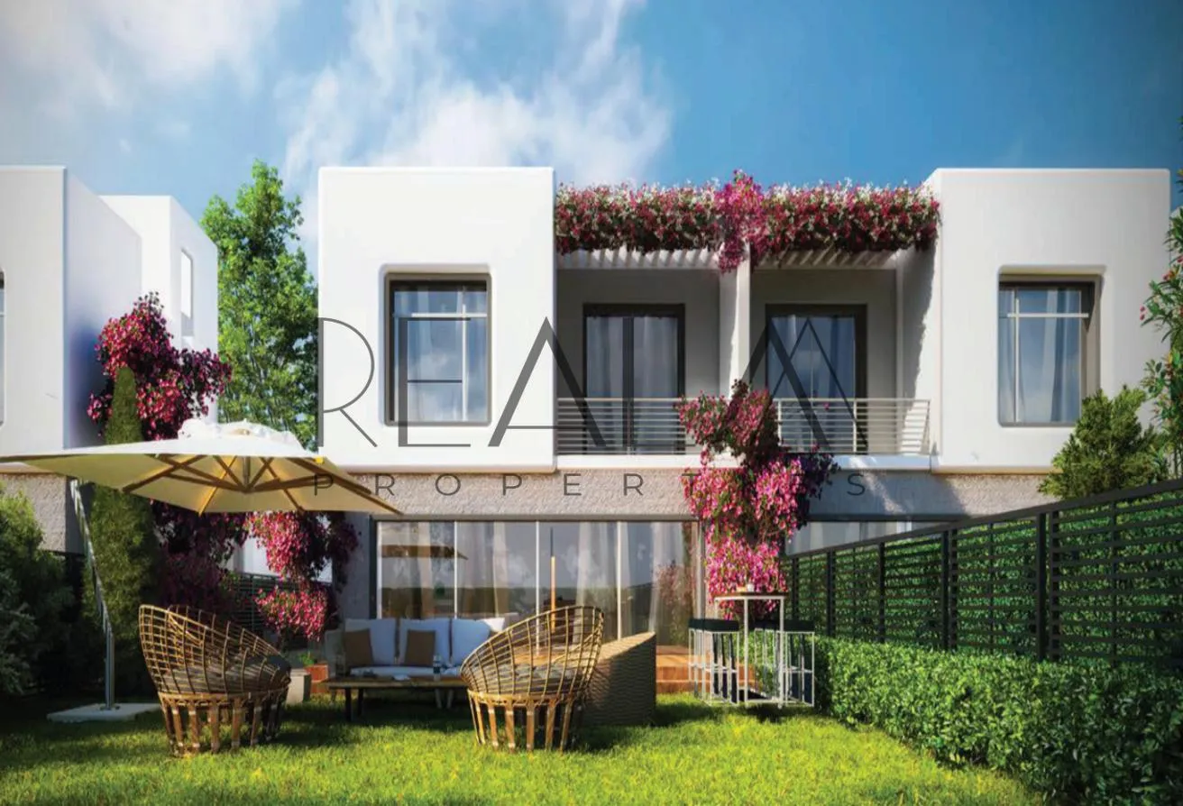 Sale in Seazen: Finished chalet with AC's first row on lagoon