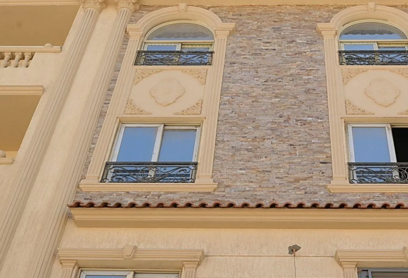Gallery Image 12
