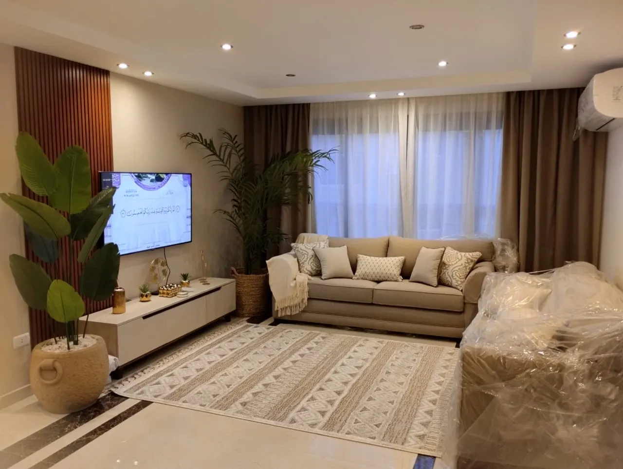 Furnished apartment for rent in Dokki, off Mesaha Square